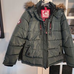 Canada Gear Green Puffer Jacket with Fur Hood